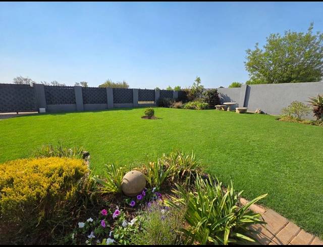 3 BEDROOM HOUSE FOR SALE IN RIVERSDALE